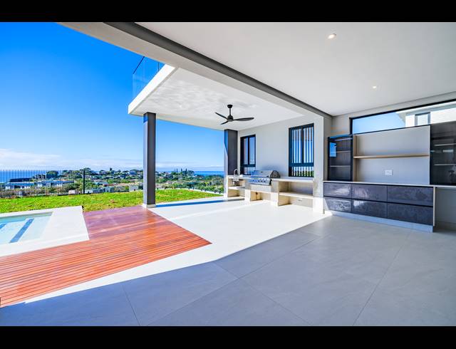 5 BEDROOM HOUSE FOR SALE IN ZULULAMI LUXURY COASTAL ESTATE